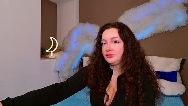 Snapshot of GloriNichols chatting on November 10, 2025, 6:12 am GloriNichols online show from November 10, 2025, 6:12 am