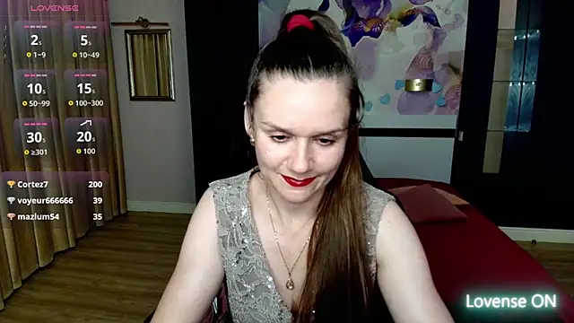 Snapshot of AriaGray chatting on June 14, 2026, 9:06 pm AriaGray online show from June 14, 2026, 9:06 pm