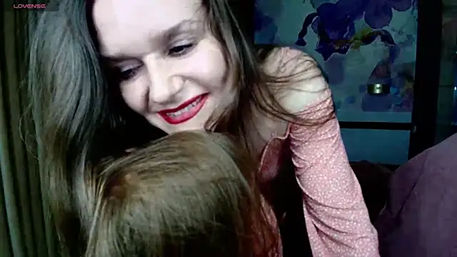 Snapshot of AriaGray chatting on June 21, 2026, 12:57 am AriaGray online show from June 21, 2026, 12:57 am