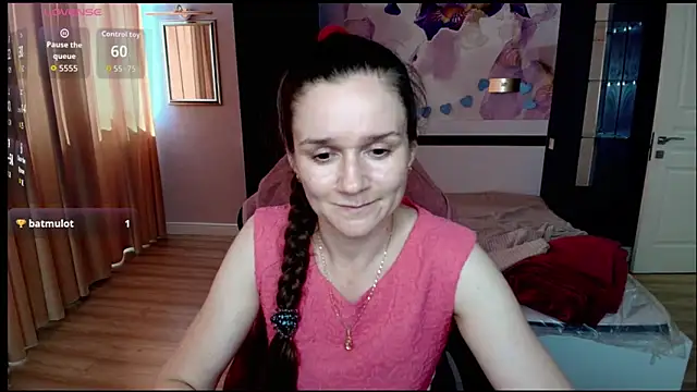 Snapshot of AriaGray chatting on July 1, 2026, 12:18 pm AriaGray online show from July 1, 2026, 12:18 pm
