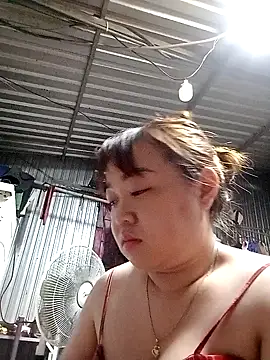 VyOanh2K online show from February 6, 2025, 12:59 pm
