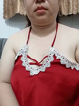 Snapshot of VyOanh2K chatting on July 10, 2026, 4:31 pm VyOanh2K online show from July 10, 2026, 4:31 pm