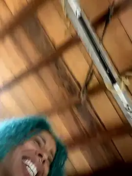 Snapshot of sammoura01 chatting on November 17, 2025, 11:49 am sammoura01 online show from November 17, 2025, 11:49 am