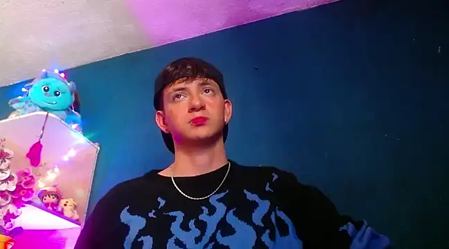 Snapshot of GabyThoms chatting on December 12, 2024, 4:04 am GabyThoms online show from December 12, 2024, 4:04 am