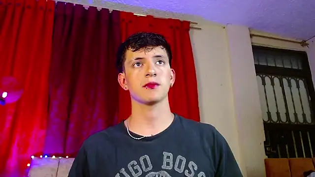 Snapshot of GabyThoms chatting on December 28, 2024, 1:08 am GabyThoms online show from December 28, 2024, 1:08 am