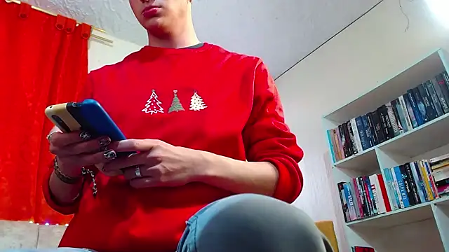 Snapshot of GabyThoms chatting on December 29, 2024, 8:48 pm GabyThoms online show from December 29, 2024, 8:48 pm