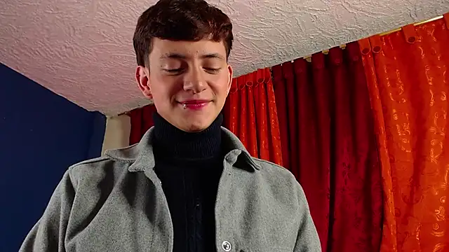 Snapshot of GabyThoms chatting on December 30, 2024, 11:49 pm GabyThoms online show from December 30, 2024, 11:49 pm