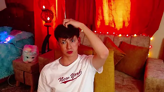 Snapshot of GabyThoms chatting on January 15, 2025, 9:41 pm GabyThoms online show from January 15, 2025, 9:41 pm