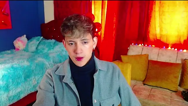 Snapshot of GabyThoms chatting on January 28, 2025, 8:36 pm GabyThoms online show from January 28, 2025, 8:36 pm