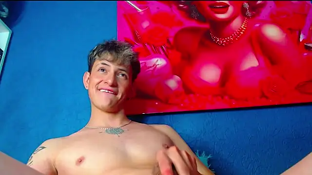 Snapshot of GabyThoms chatting on January 28, 2025, 11:39 pm GabyThoms online show from January 28, 2025, 11:39 pm