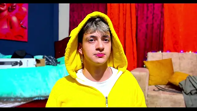 Snapshot of GabyThoms chatting on January 31, 2025, 3:52 am GabyThoms online show from January 31, 2025, 3:52 am