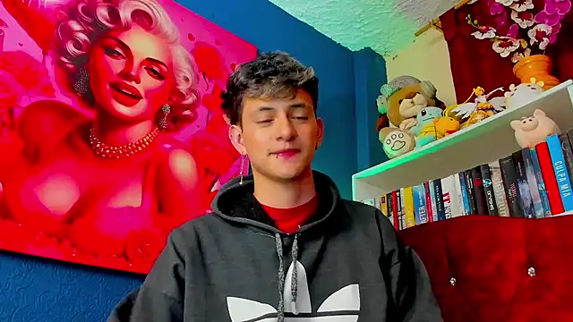 Snapshot of GabyThoms chatting on February 25, 2025, 9:35 pm GabyThoms online show from February 25, 2025, 9:35 pm