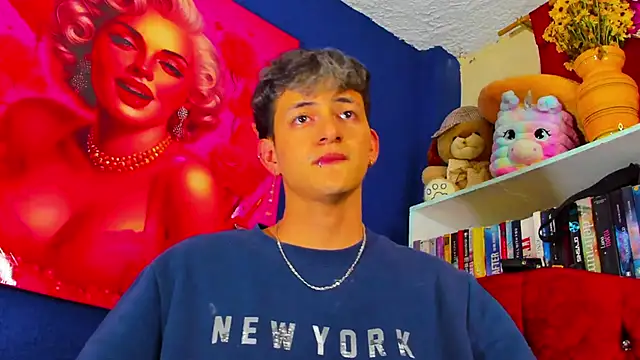 Snapshot of GabyThoms chatting on March 12, 2025, 2:41 am GabyThoms online show from March 12, 2025, 2:41 am