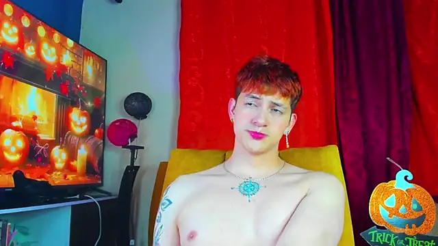 Snapshot of GabyThoms chatting on October 15, 2025, 3:17 am GabyThoms online show from October 15, 2025, 3:17 am