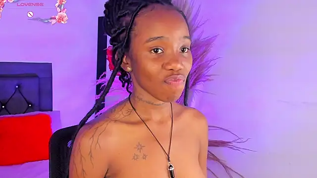 Snapshot of Rihana_hot01 chatting on February 20, 2025, 3:12 am Rihana hot01 online show from February 20, 2025, 3:12 am