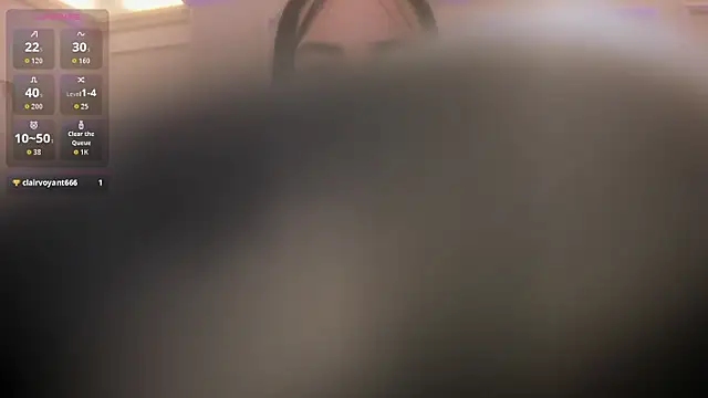 Snapshot of HannahJamesX chatting on November 9, 2025, 5:11 pm HannahJamesX online show from November 9, 2025, 5:11 pm