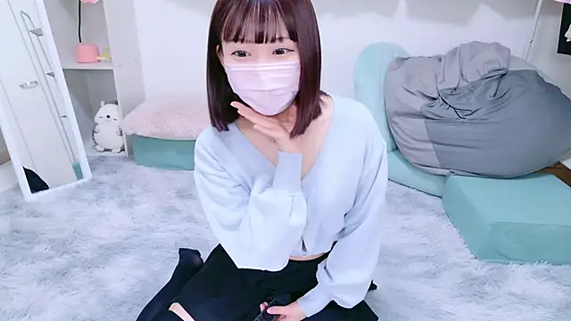 Snapshot of x-naru-x chatting on December 6, 2024, 1:00 pm x-naru-x online show from December 6, 2024, 1:00 pm