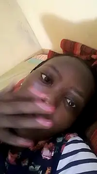 Pretty Shall online show from February 19, 2025, 1:17 pm