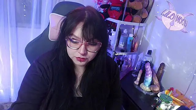 Snapshot of LiloMoon69 chatting on February 24, 2025, 3:55 am LiloMoon69 online show from February 24, 2025, 3:55 am