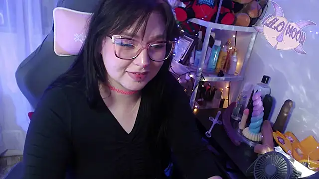 Snapshot of LiloMoon69 chatting on March 1, 2025, 6:57 am LiloMoon69 online show from March 1, 2025, 6:57 am