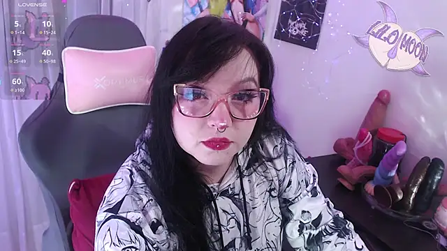 LiloMoon69 online show from June 2, 2026, 6:37 am