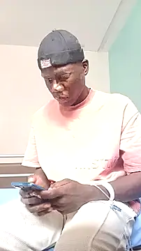 Snapshot of hotbuch11 chatting on November 13, 2025, 6:51 pm hotbuch11 online show from November 13, 2025, 6:51 pm