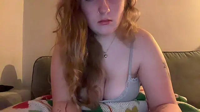 lilsbabyxo online show from February 7, 2026, 6:11 pm