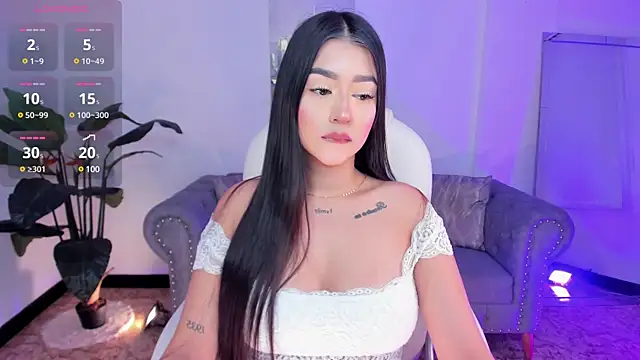 amelie jhons online show from December 11, 2024, 7:25 pm