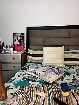 Snapshot of bigbootyboohle chatting on January 3, 2025, 11:33 pm bigbootyboohle online show from January 3, 2025, 11:33 pm