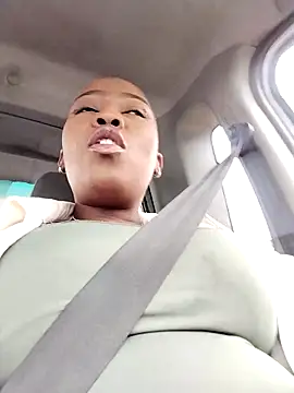 Snapshot of bigbootyboohle chatting on September 27, 2025, 11:15 am bigbootyboohle online show from September 27, 2025, 11:15 am