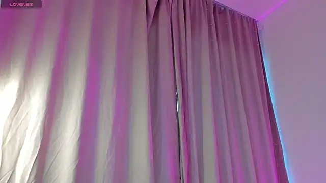 Nicole Charm online show from December 30, 2024, 6:20 am