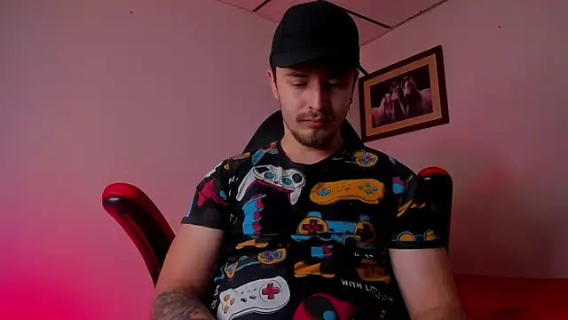 Snapshot of james_connor2 chatting on January 26, 2025, 1:58 pm james connor2 online show from January 26, 2025, 1:58 pm