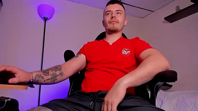 james connor2 online show from November 14, 2025, 7:45 pm