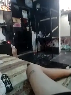 Snapshot of Gibbzmx chatting on October 19, 2025, 10:54 pm Gibbzmx online show from October 19, 2025, 10:54 pm