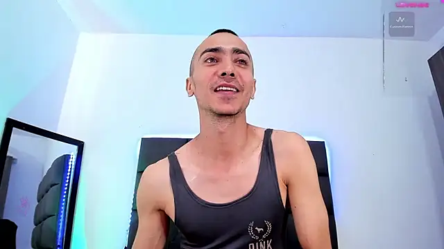 Snapshot of steven_hott8 chatting on January 12, 2025, 2:09 pm steven hott8 online show from January 12, 2025, 2:09 pm