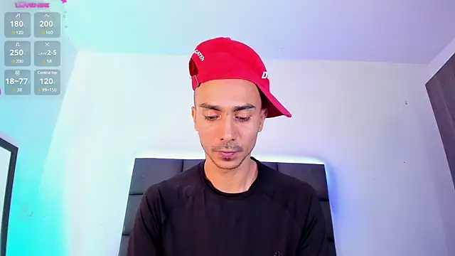 Snapshot of steven_hott8 chatting on March 9, 2025, 2:54 pm steven hott8 online show from March 9, 2025, 2:54 pm