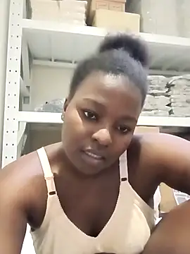 Snapshot of Yours_faithfully1 chatting on November 11, 2025, 11:43 am Yours faithfully1 online show from November 11, 2025, 11:43 am