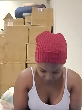 Snapshot of Yours_faithfully1 chatting on December 14, 2025, 2:55 pm Yours faithfully1 online show from December 14, 2025, 2:55 pm