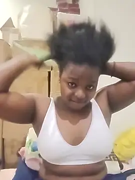 Snapshot of Yours_faithfully1 chatting on February 8, 2026, 10:29 am Yours faithfully1 online show from February 8, 2026, 10:29 am