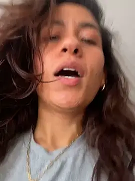 ValeriEvan online show from March 17, 2025, 7:26 pm