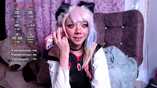 Snapshot of Alicedangerrr chatting on February 19, 2025, 4:55 am Alicedangerrr online show from February 19, 2025, 4:55 am