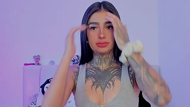 Snapshot of shadowcatt_ chatting on September 30, 2025, 5:51 pm shadowcatt online show from September 30, 2025, 5:51 pm