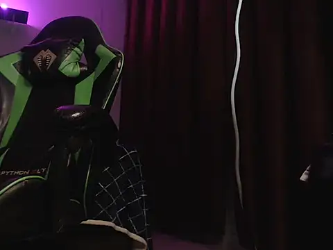 Ale Mineiro online show from March 13, 2026, 3:02 am