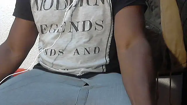 mmoiblack online show from January 17, 2026, 4:33 pm