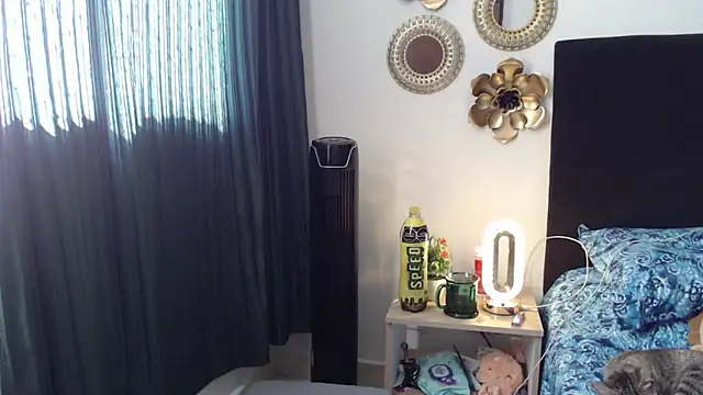 Snapshot of TatianaMonteross chatting on March 11, 2026, 7:53 pm TatianaMonteross online show from March 11, 2026, 7:53 pm