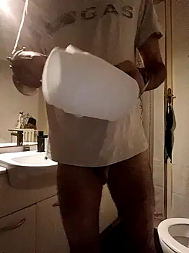 Fragolina73- online show from October 11, 2025, 7:12 pm