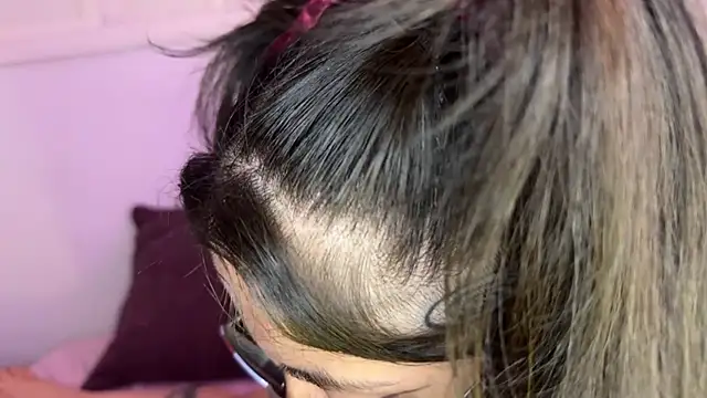 Snapshot of Mizztikaa chatting on February 10, 2026, 5:28 pm Mizztikaa online show from February 10, 2026, 5:28 pm