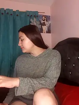 Snapshot of Nahiara_velez chatting on February 5, 2025, 10:33 pm Nahiara velez online show from February 5, 2025, 10:33 pm