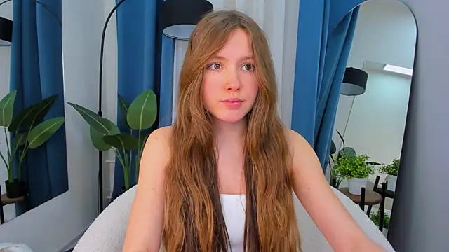 Snapshot of MaryannSoftt chatting on February 9, 2025, 6:37 pm MaryannSoftt online show from February 9, 2025, 6:37 pm