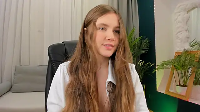 Snapshot of MaryannSoftt chatting on February 14, 2025, 3:26 pm MaryannSoftt online show from February 14, 2025, 3:26 pm